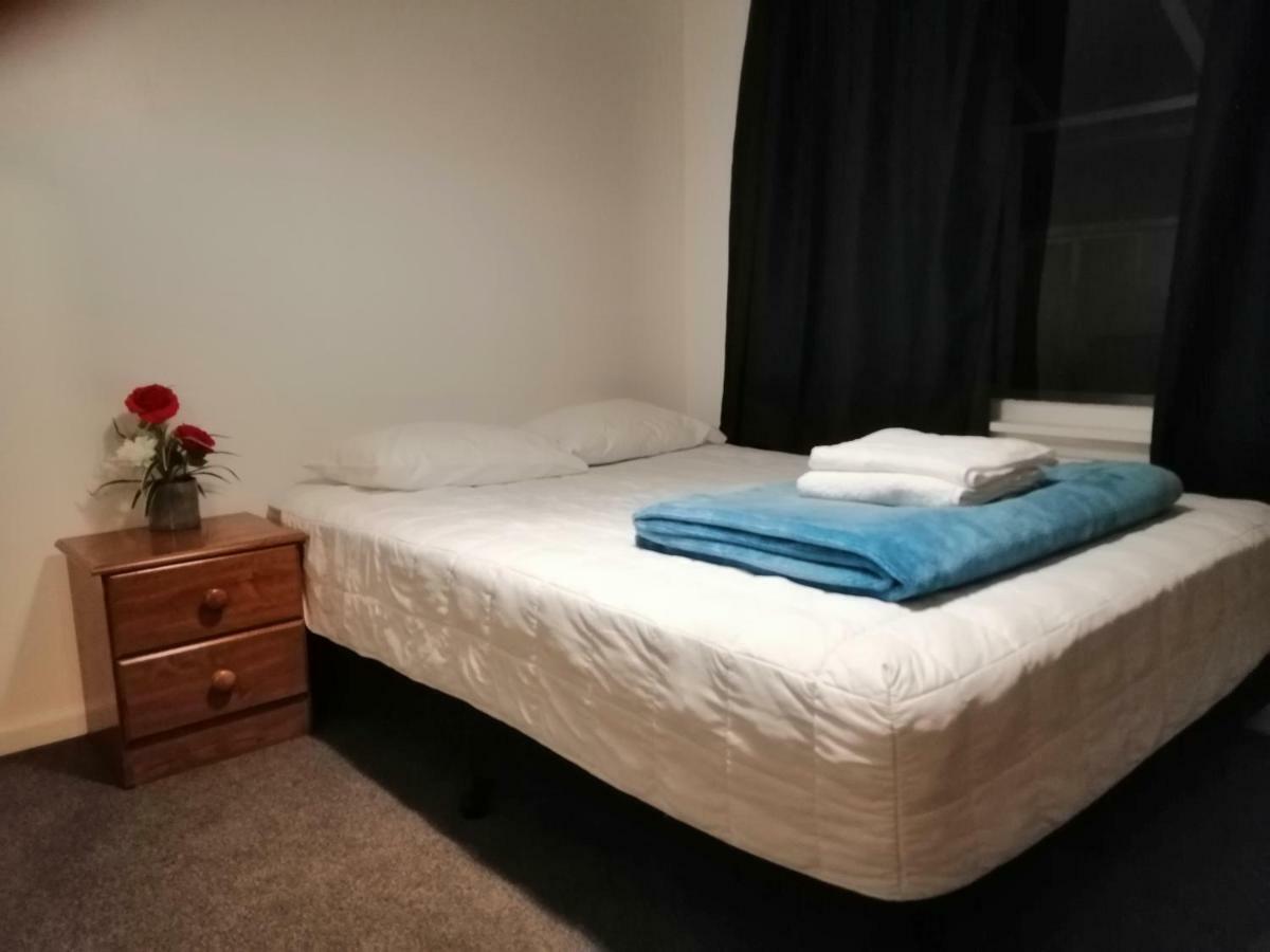 Homestay Double Room, Near The City Center Christchurch Exterior foto